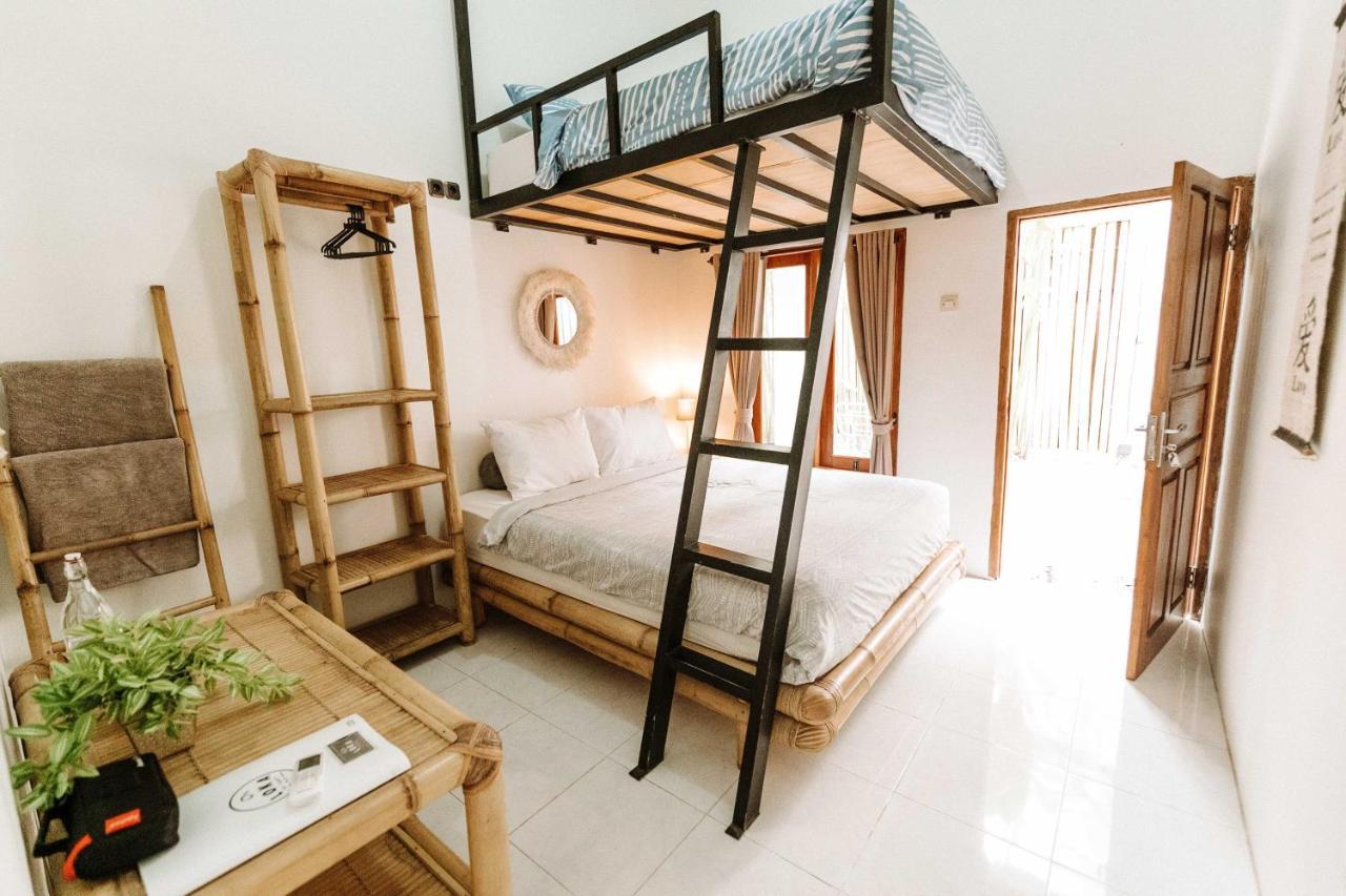 Loka Surf & Fitness Lodge Kuta (Lombok) Exterior photo